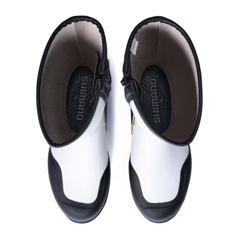 25 FB-120W LIMITED PRO GEOLOCK切紋橡膠毛氈防滑釘靴