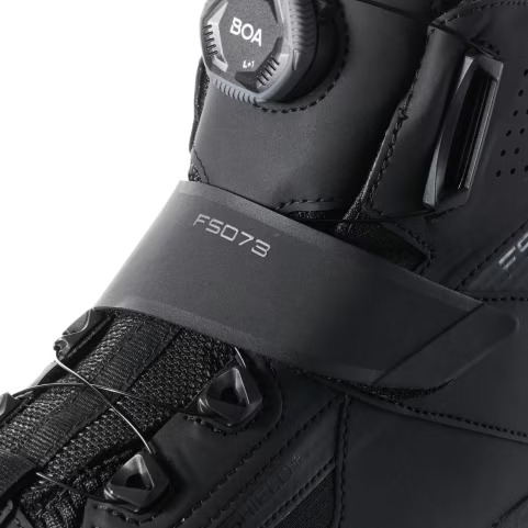 25 FS-073Y DS+防水釣魚鞋 切紋毛氈釘底