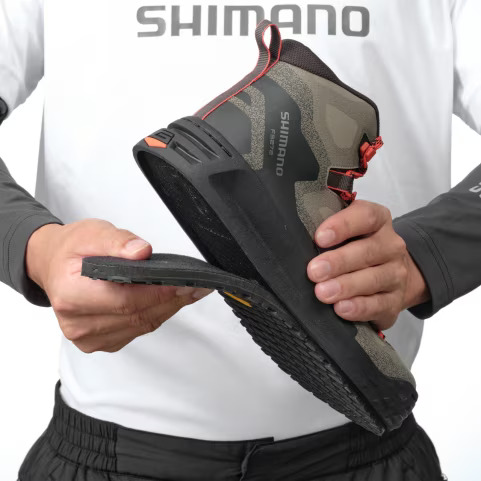 25 FS-272Y GEOLOCK釣魚鞋 Vibram®底