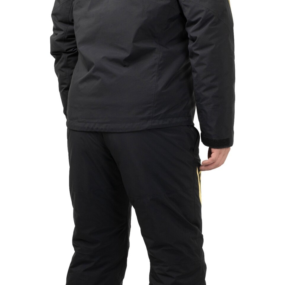 26 RB-150Z NEXUS GORE-TEX 保暖防水釣魚套裝