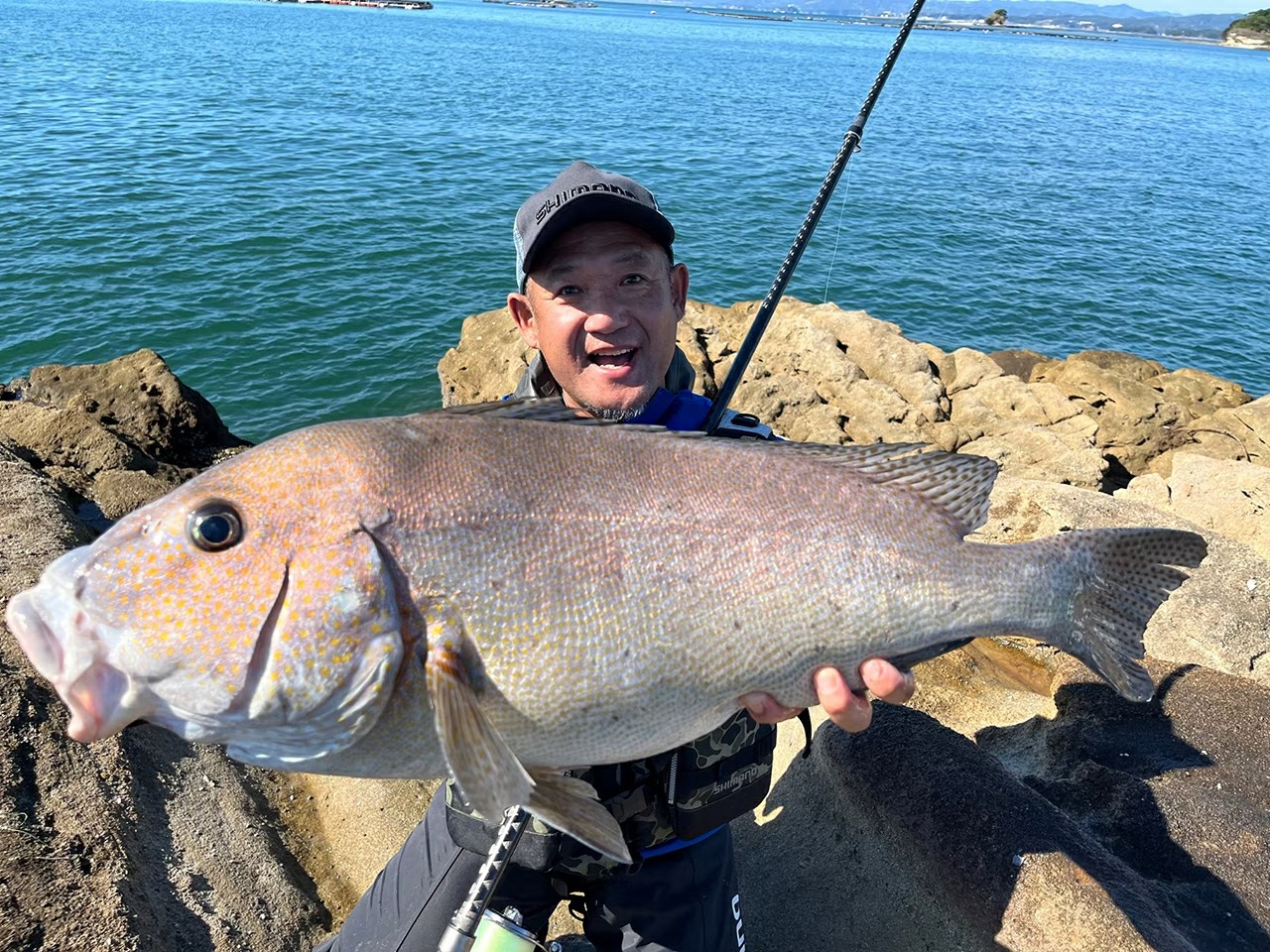 23 SURF LANDER (振出) 260529 地震魚 皇帶魚