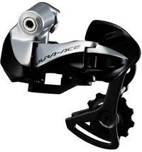 全新 DURA-ACE 讓您更加專注、操控和自信