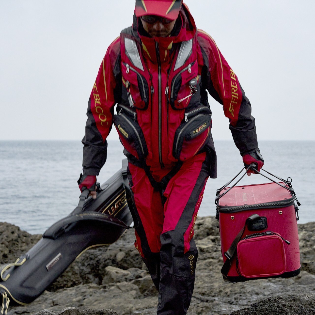 149459 25 VF-130Y LIMITED PRO釣魚浮力背心 (附靠枕)